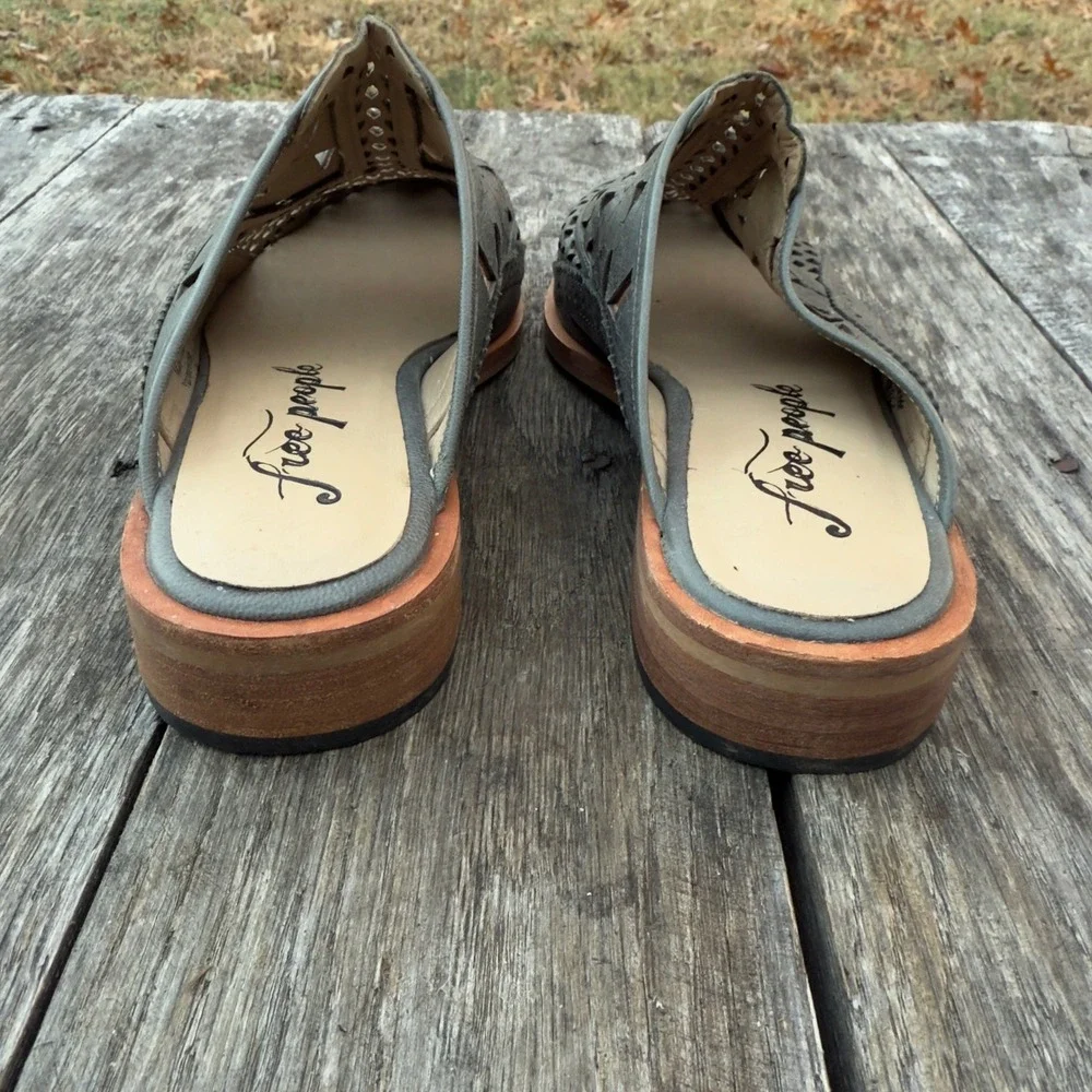 Free People Paramount Laser Cut Mule Shoes‎ Womens EU 38.5/US 8-8.5 Gray Leather - Picture 2 of 7